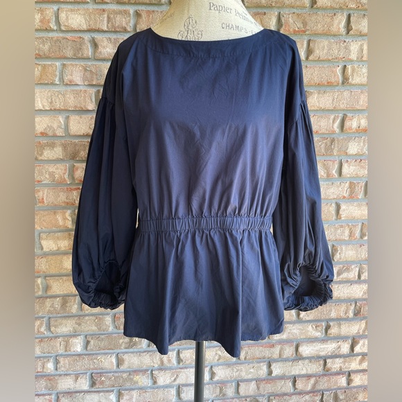 Banana Republic Tops - Banana Republic Navy 100% Cotton Cinched Puffy Sleeve Top.